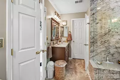 3009 Oakcroft Drive, Matthews, NC 28105 - Photo 21