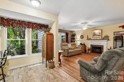 3009 Oakcroft Drive, Matthews, NC 28105 - Photo 15