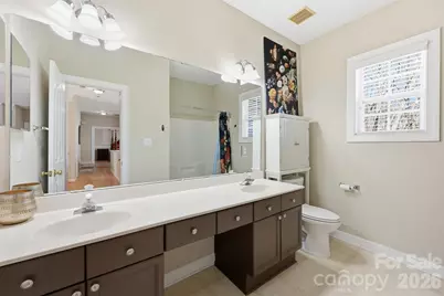 8526 Wren Creek Drive, Charlotte, NC 28269 - Photo 23