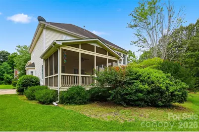 8526 Wren Creek Drive, Charlotte, NC 28269 - Photo 27