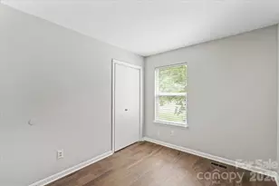 7301 Park Vista Cir, Charlotte, NC 28226 - Photo 27