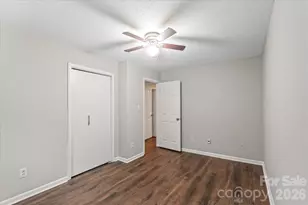 7301 Park Vista Cir, Charlotte, NC 28226 - Photo 23