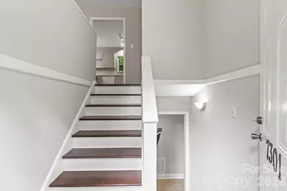 7301 Park Vista Circle, Charlotte, NC 28226 - Photo 3