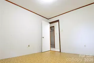 24 Sarabec Hill Rd, Black Mountain, NC 28711 - Photo 13