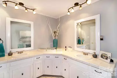 4723 Old Mountain Road, Stony Point, NC 28678 - Photo 25