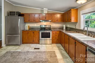 435 McMinn Rd, Hendersonville, NC 28792 - Photo 11