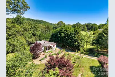435 McMinn Road, Hendersonville, NC 28792 - Photo 33