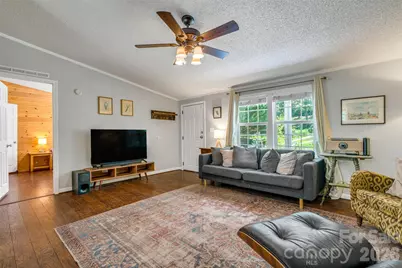 435 McMinn Road, Hendersonville, NC 28792 - Photo 7