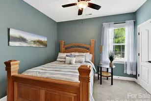 5021 Helena Park Ln, Matthews, NC 28105 - Photo 17