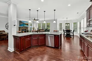 5021 Helena Park Ln, Matthews, NC 28105 - Photo 5