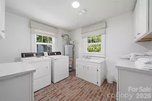 902 N Ashe Ave, Newton, NC 28658 - Photo 37