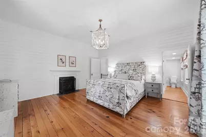 902 N Ashe Avenue, Newton, NC 28658 - Photo 27