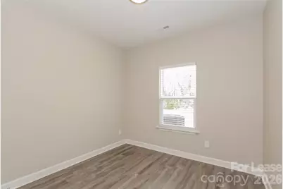 1300 W Walnut Avenue, Gastonia, NC 28052 - Photo 11
