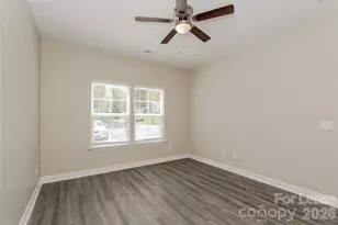 1300 W Walnut Ave, Gastonia, NC 28052 - Photo 9
