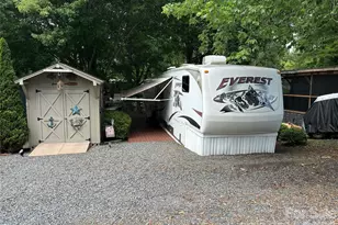 114 Oak St, New London, NC 28127 - Photo 29