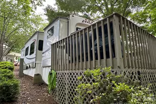 114 Oak St, New London, NC 28127 - Photo 27