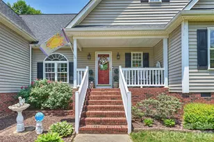 1302 Laurel Woods Dr, Gastonia, NC 28052 - Photo 3