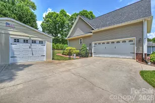 1302 Laurel Woods Dr, Gastonia, NC 28052 - Photo 43