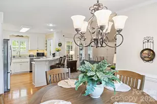 1302 Laurel Woods Dr, Gastonia, NC 28052 - Photo 15