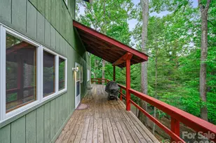 820 Wild Rose Ln, Burnsville, NC 28714 - Photo 9