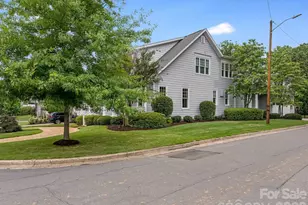 300 Plantation Pl, Charlotte, NC 28209 - Photo 41