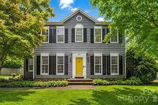 6901 Daerwood Pl, Charlotte, NC 28215 - Photo 1