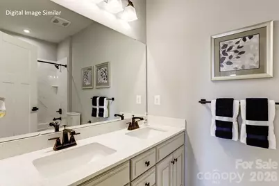 909 Heathway Drive, Charlotte, NC 28213 - Photo 9