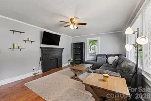 2039 Cline St, Statesville, NC 28677 - Photo 3