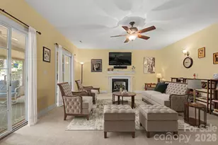 606 Carriage Commons Dr, Hendersonville, NC 28791 - Photo 33
