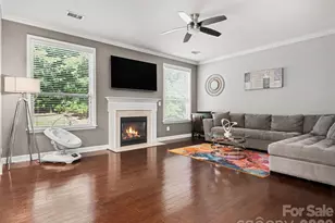 7128 Toxaway Ln, Charlotte, NC 28269 - Photo 7
