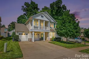 7128 Toxaway Ln, Charlotte, NC 28269 - Photo 3