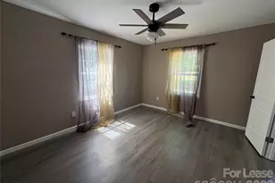 508 N Main St, Lowell, NC 28098 - Photo 3