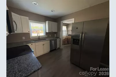 508 N Main Street, Lowell, NC 28098 - Photo 7