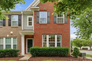 18439 The Commons Blvd, Cornelius, NC 28031 - Photo 3