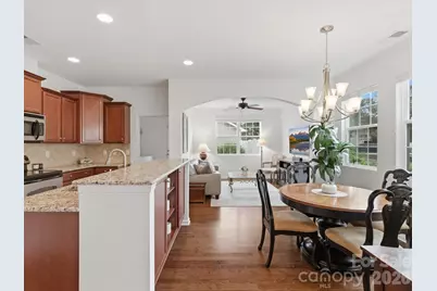 18439 The Commons Boulevard, Cornelius, NC 28031 - Photo 9