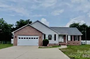 348 Palmer Cir, Rockwell, NC 28138 - Photo 1