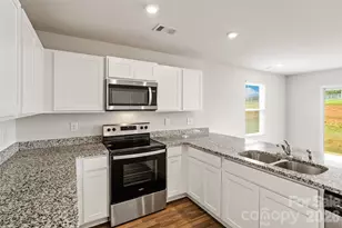 857 Oak Ridge Rd, Gaffney, SC 29341 - Photo 11