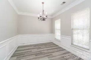 2104 Verde Creek Road, Charlotte, NC 28214 - Photo 7
