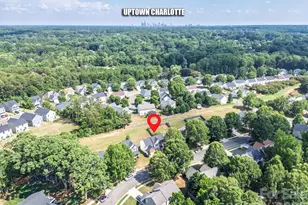 2508 Oakdale Creek Ln, Charlotte, NC 28216 - Photo 9