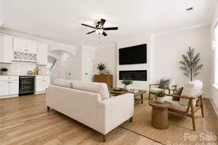1228 N Sharon Amity Rd, Charlotte, NC 28211 - Photo 3