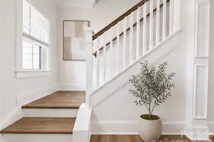 1228 N Sharon Amity Rd, Charlotte, NC 28211 - Photo 9
