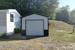 729 Don Felmet Rd, Marshall, NC 28753 - Photo 3