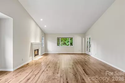 405 Wild Oak Lane, Hendersonville, NC 28791 - Photo 7