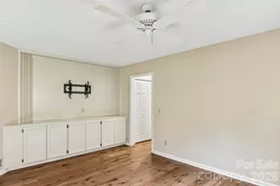 405 Wild Oak Ln, Hendersonville, NC 28791 - Photo 19