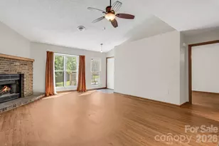 60 Ravencroft Ln, Asheville, NC 28803 - Photo 15