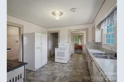 2401 Lail Road, Morganton, NC 28655 - Photo 15