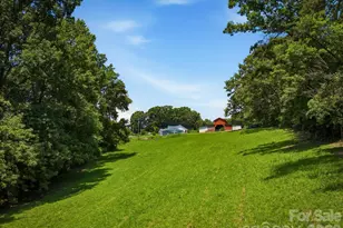 2401 Lail Rd, Morganton, NC 28655 - Photo 37