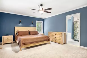 4403 Hubbard Rd, Charlotte, NC 28269 - Photo 13
