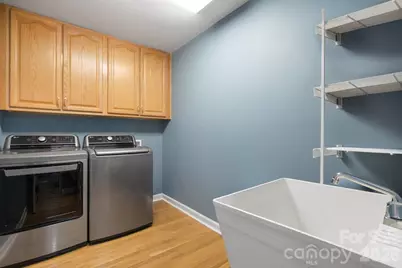 4403 Hubbard Road, Charlotte, NC 28269 - Photo 17