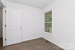305 South St, Belmont, NC 28012 - Photo 9